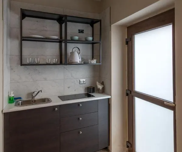 La Corte Di Silvia Centro セスト・カレンデ